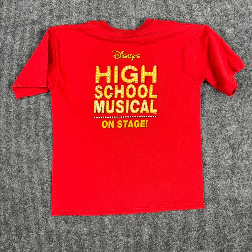 Gildan T-Shirt Youth Size L Red High School Musical On Stage Graphic Movie Tee